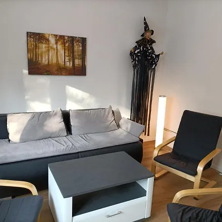 Untermuehle, Rothenbergerstr. 12 *