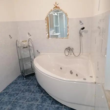 아파트 Untermuehle, Rothenbergerstr. 12 *