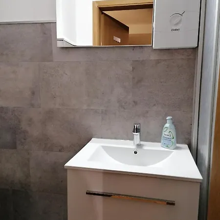 Apartment Untermühle, Rothenbergerstr. 12 *