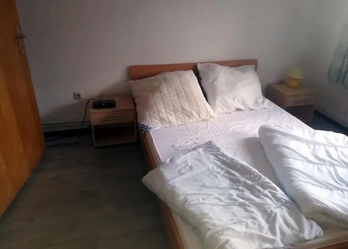 Untermuehle, Rothenbergerstr. 12 Апартаменты *