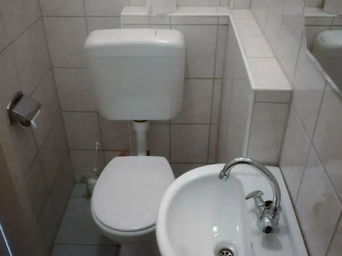 Untermuehle, Rothenbergerstr. 12 *